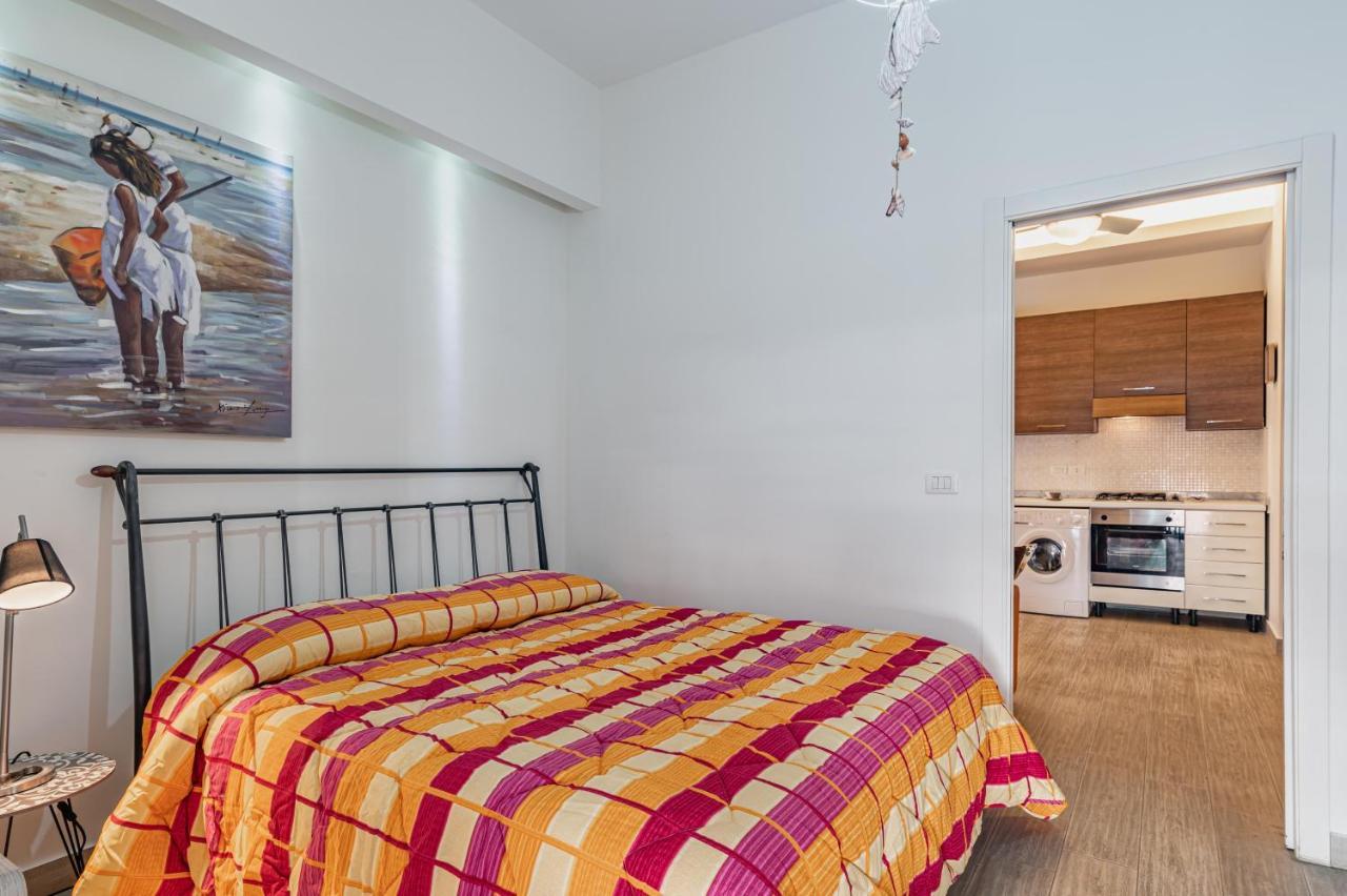 Naxos Bay Flat With Terrace 50 Meters From The Sea Διαμέρισμα Giardini Naxos Εξωτερικό φωτογραφία